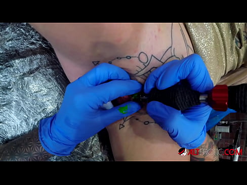 ❤️ Sully Savage, moi tatuada, tatuouse no clítoris ❤️❌ Porno anal en nós ❌️
